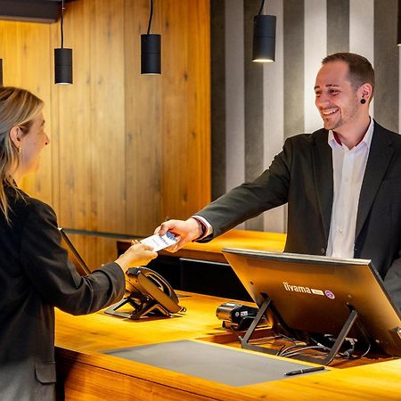 &Repeat Koeln Airport Hotel Ngoại thất bức ảnh